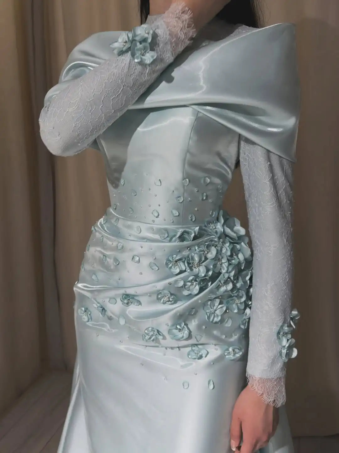 Elegant Layered Satin Lace Evening Dress High Neck Long Sleeve Floral Bead Decoration Bodycon Mermaid Sweep Train Maxi Gown
