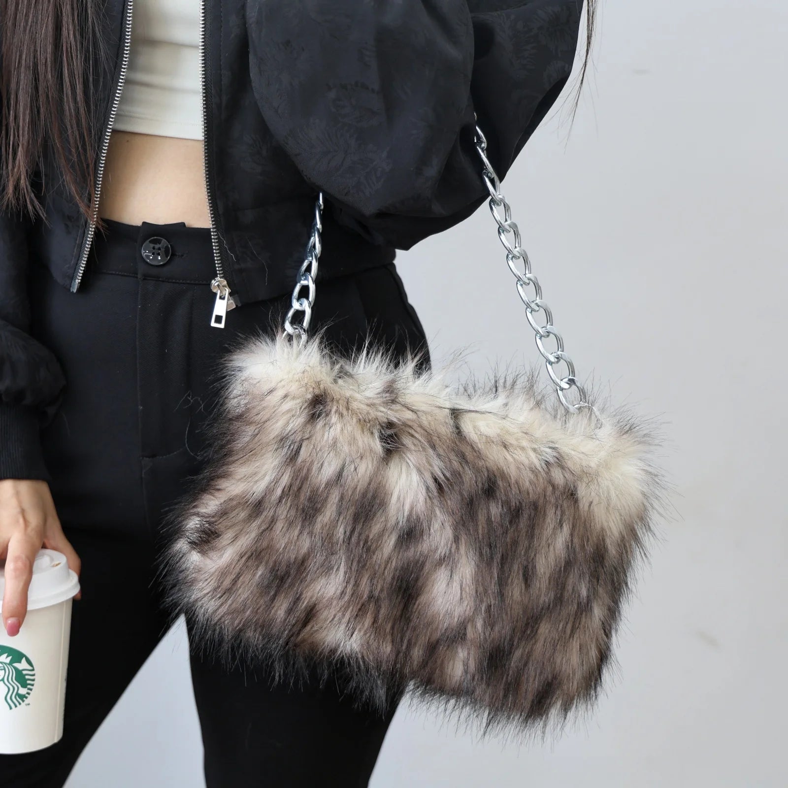 Luxury Leopard Design Plush Underarm Bag for Women Winter Faux Furry Chain Shoulder Bags Female Furry Dinner Purse Handbags