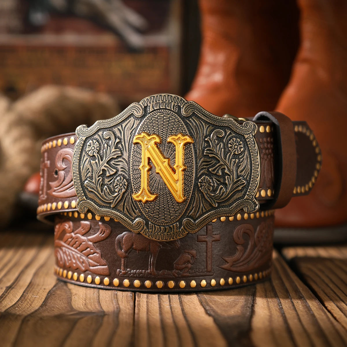 A casual and retro belt, a waist accessory for Western-style clothing, metal buckle, PU belt, suitable for both men and...