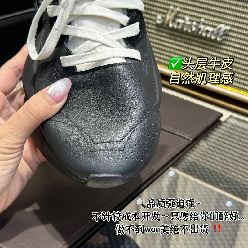 FNew Fashion Man Casual Shoes Cowhide Leather Round-toe Men Sneakers Lace-up Sports Shoes Outdoor Camping Trainers Driving Shoes