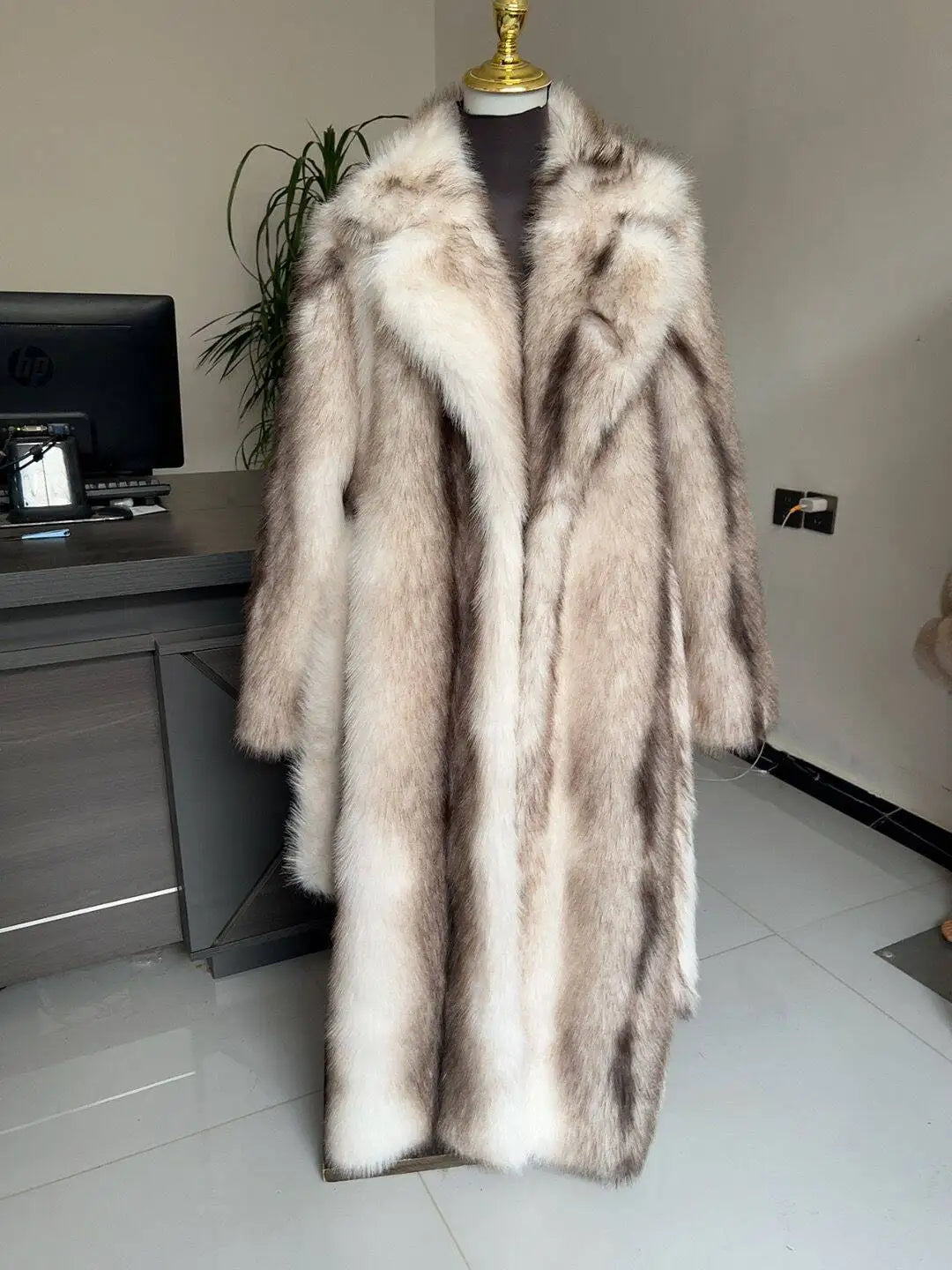 LHXDW New Style Women's Faux Fur Coat Long Waistband Design New Style with Black Imprint and Large Collar Faux Fur Jacket - Kimlud