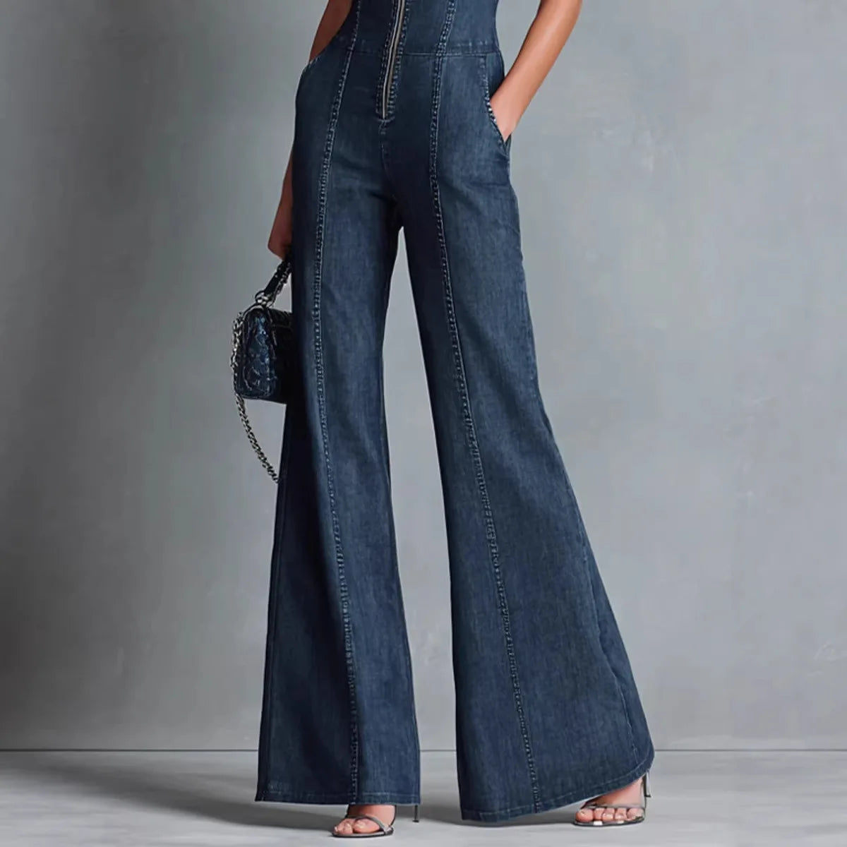 Streetwear Women's Denim Sleeveless Flare Jumpsuit, High Neck Front Zip Wide Leg Overalls Casual Cargo Denim Jumpsuit