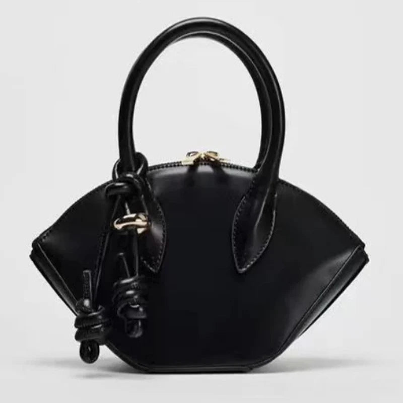Luxury Designer Shoulder Bag Large Capacity Fashion Women Handbag New Trapezoid Trendy Crossbody Bag Fan-Shaped Bucket Bag - Kimlud