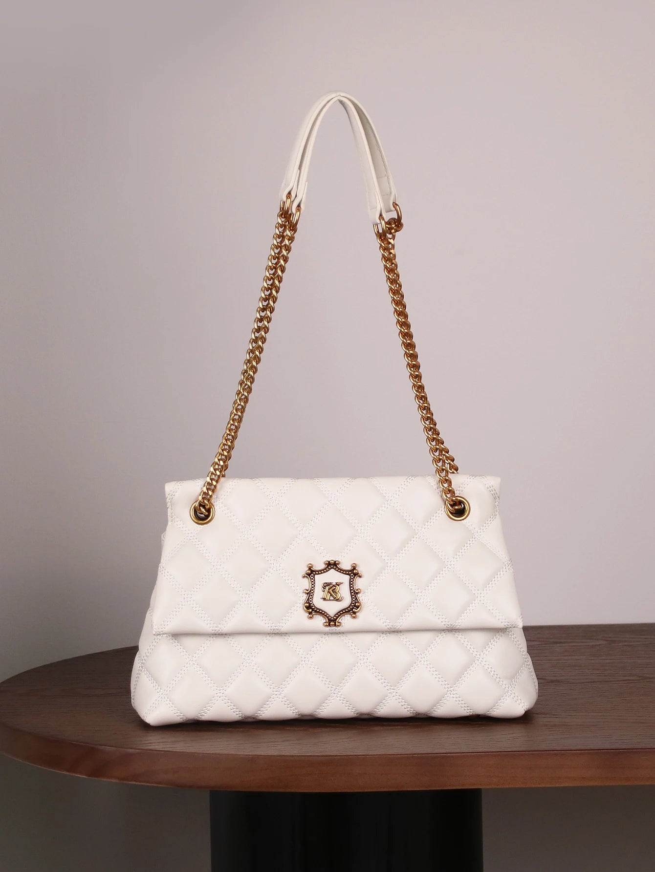 2025 fashion new luxury handbag Joker temperament diamond shoulder bag high sense chain large capacity elegant commuter...