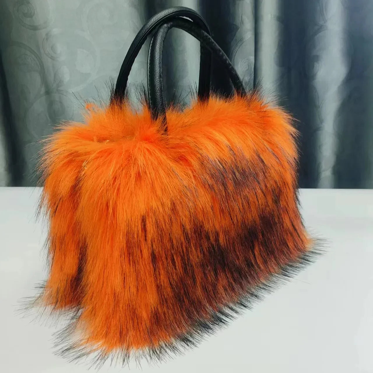 New Winter Plush Bag Long Fur Handbag Women's Crossbody Bag Fashion Trend Shoulder Bag Purses and Handbags