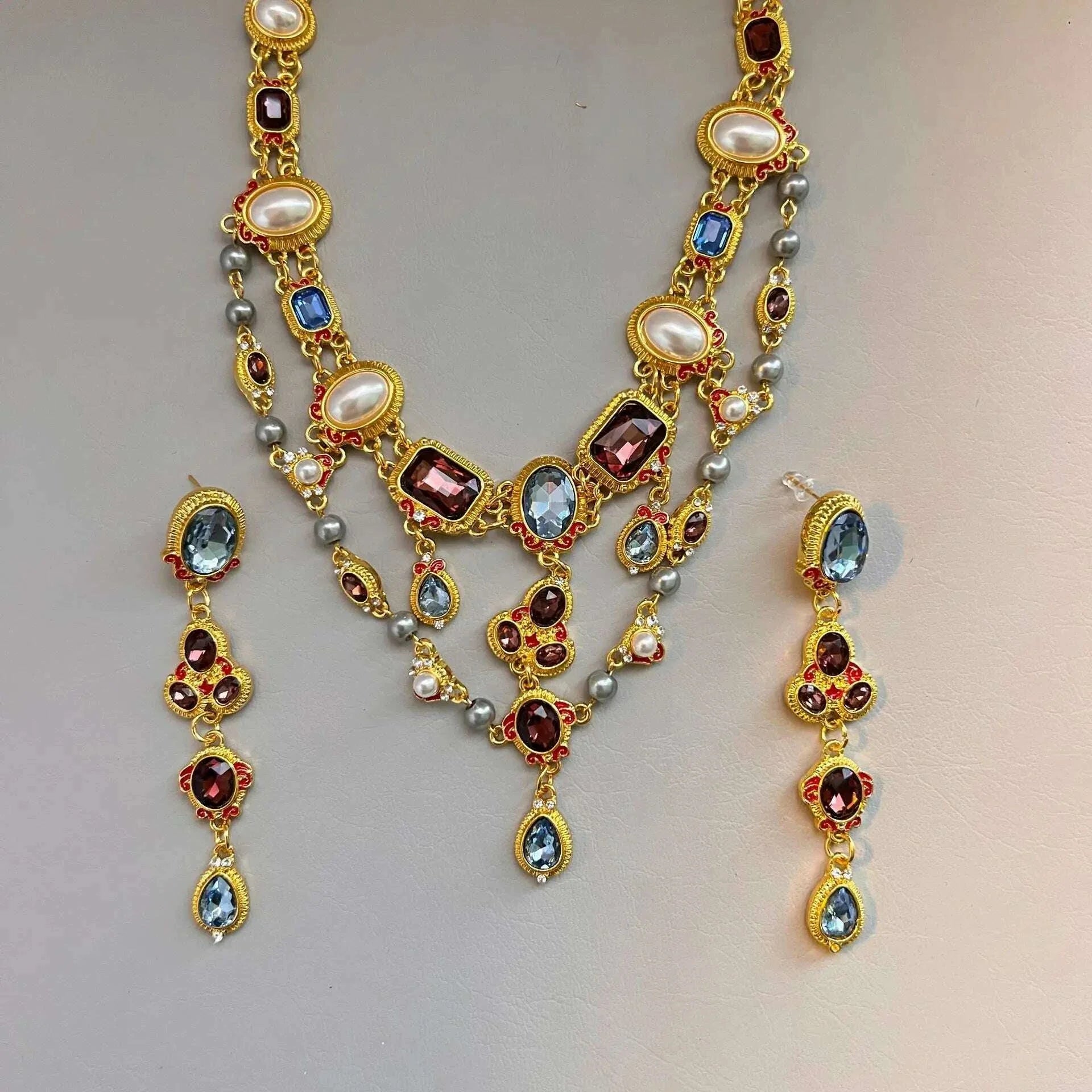 Crystal Inlaid Pearl Droplet Earrings Retro Design Collarbone Chain Fashion Temperament Jewelry Wholesale