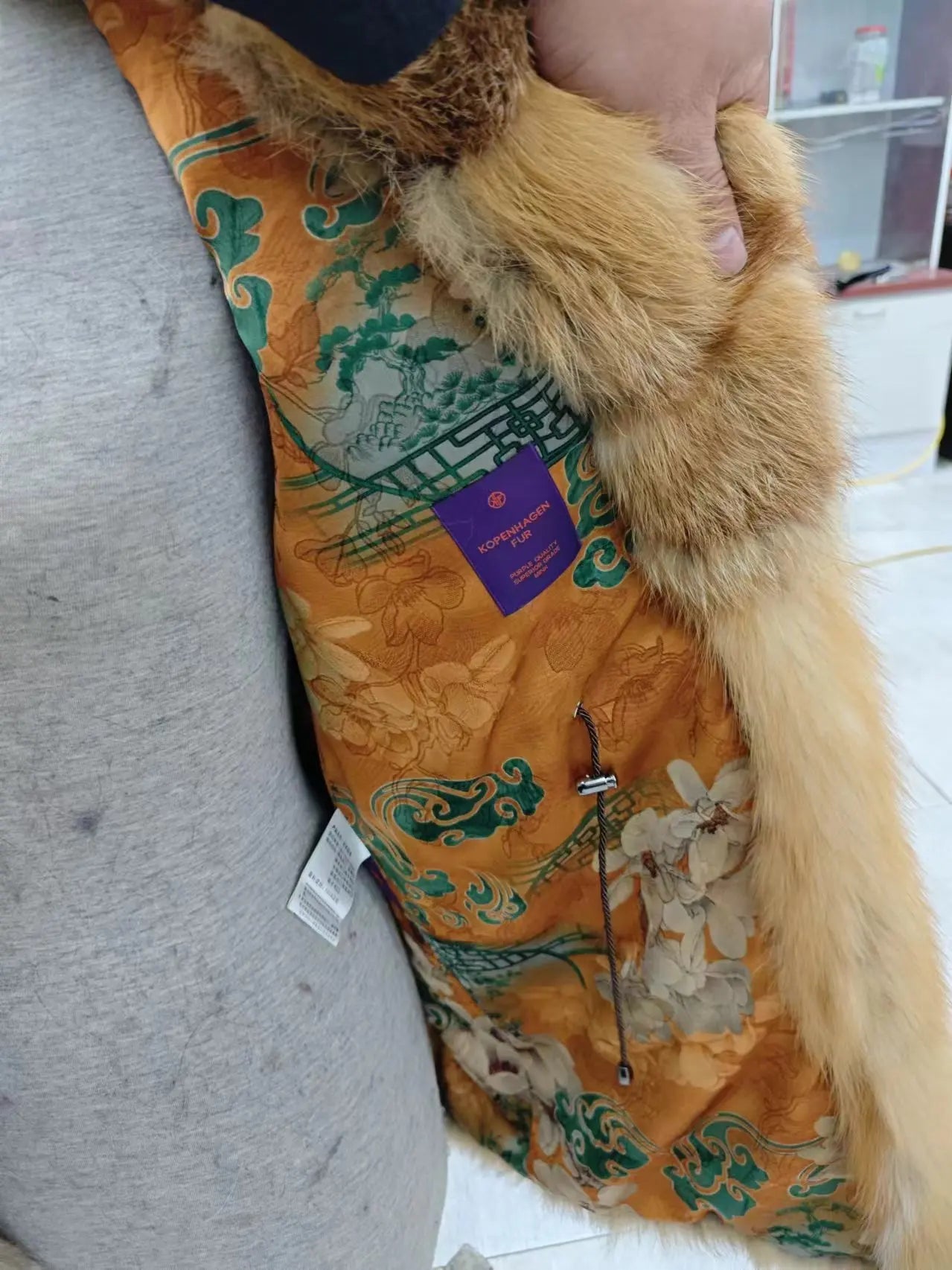 Women's Luxury Long Fox Fur Coat Real Fox Fur Jacket Winter Outerwear Silver Fox Fur Coat