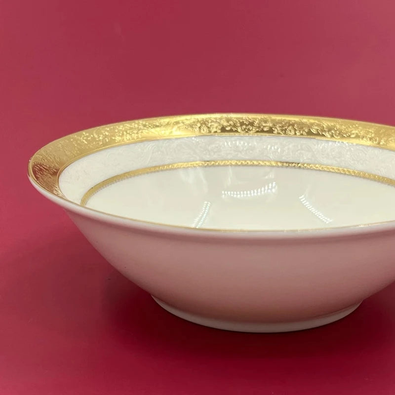 Luxurious disc relief inlaid with golden beef steak plate, palace style bone porcelain, European style gold edged tableware