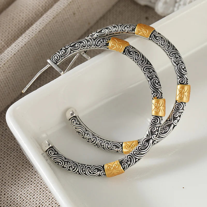 Women's Bohemian Style Two Color Curly Grass Patterned Earrings Exotic Patterns Metal Hoop Earrings Vintage Jewelry Accessory