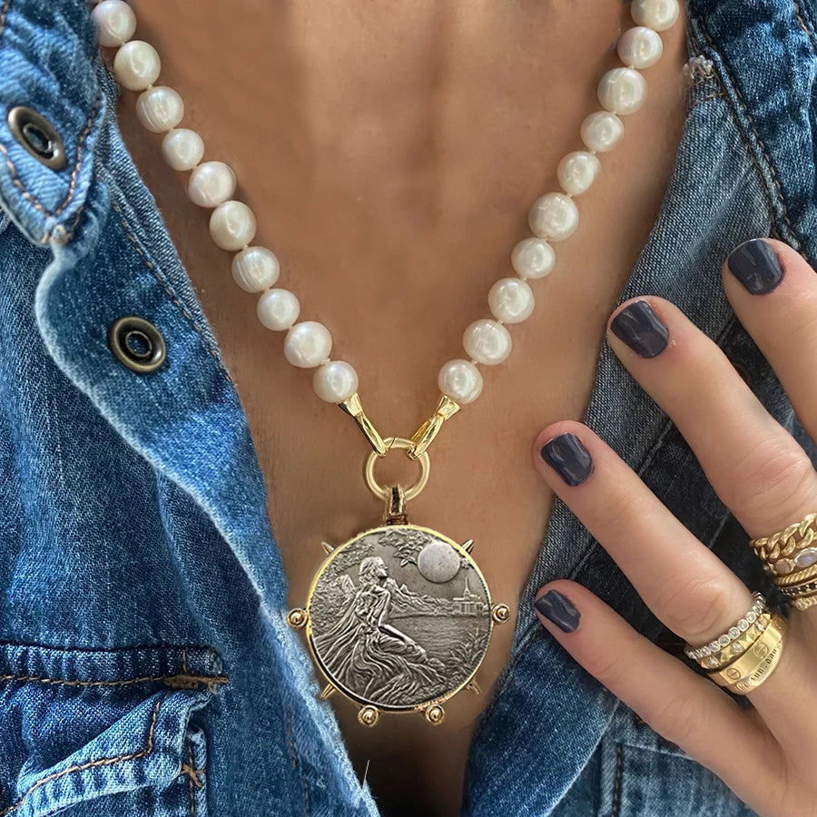 freshwater pearl chunky Stone Beads Turquoise queen Coin Pendant Choker Necklace For Women Girls Party Wedding Handmade Jewelry