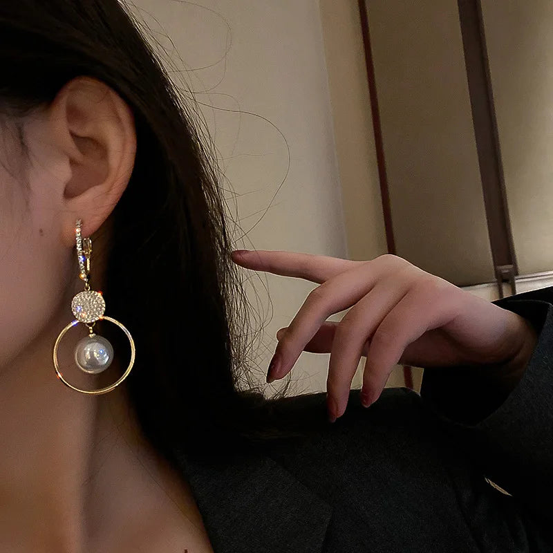New Classic Elegant Imitation Pearl Dangle Earrings For Women Crystal Long Tassel Exquisite Drop Earring Wedding Jewelry...