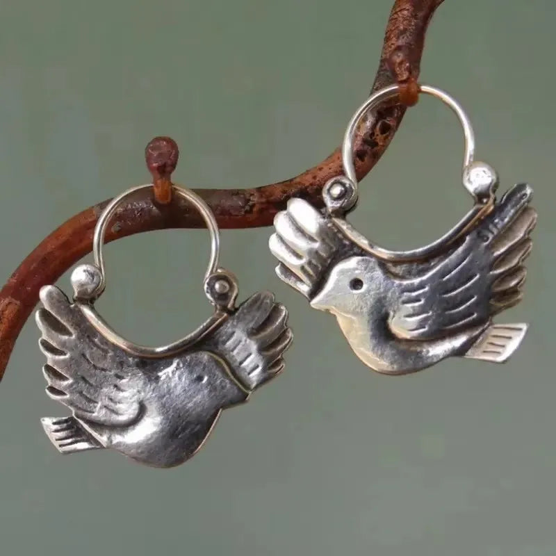 Ethnic Style Earrings for Women Bird Animal Silver Color Grave Metal Inlaid Dangle Earrings Jewelry Trendy Female Gift