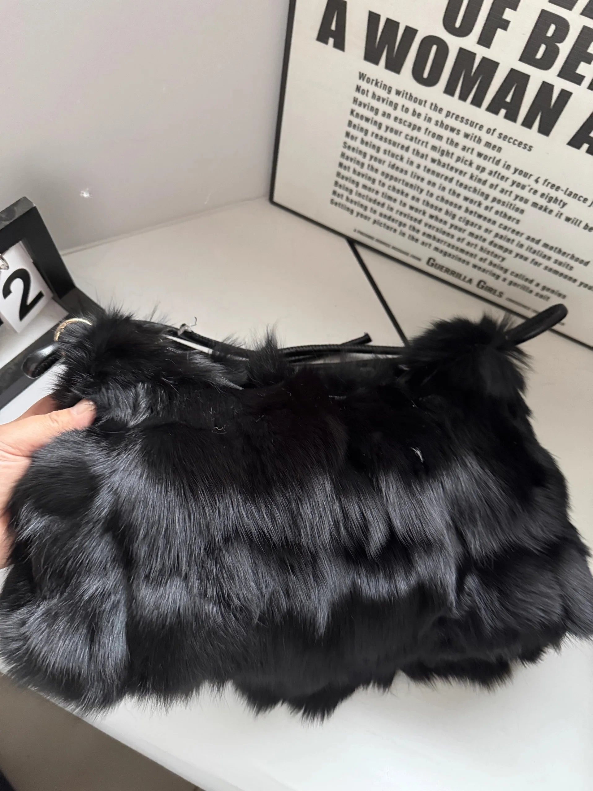 Winter Fox Fur Bag Women's Bag Fashion Handbag Ladies Bags Purses Women Shoulder Bag Real Silver Fox Fur Messenger Bags