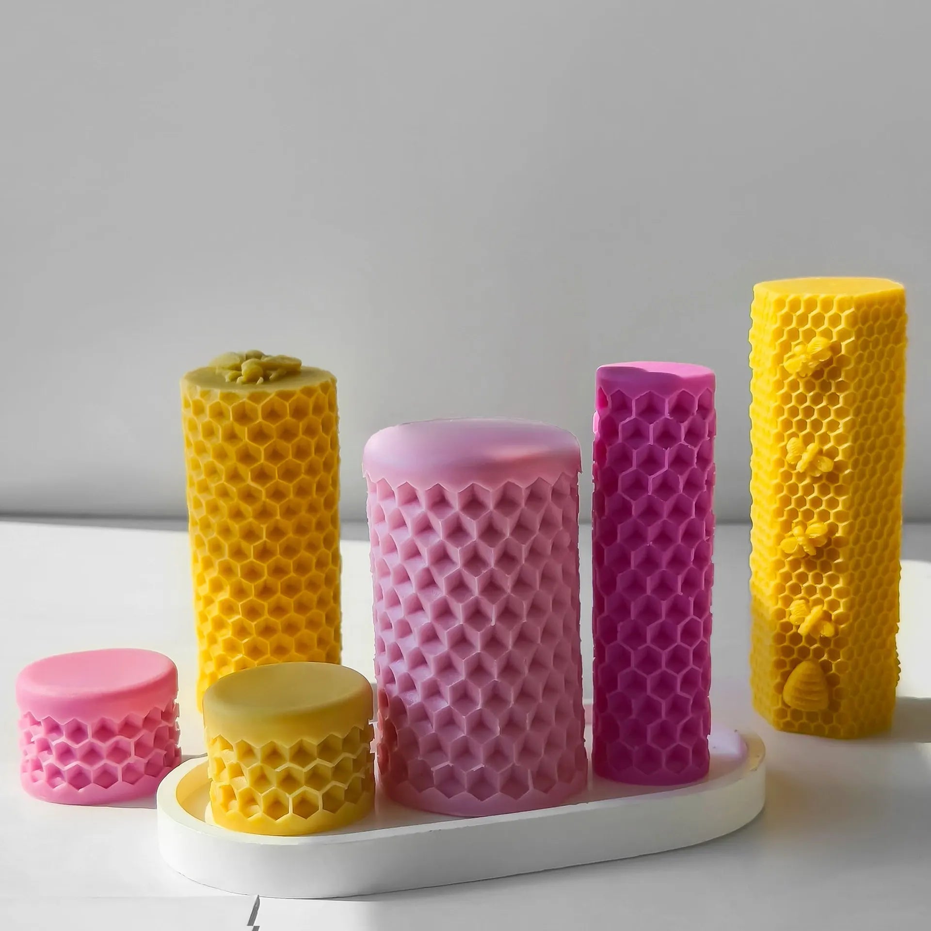 3D Silicone Candle Soap Mold Handmade DIY Plaster Sculpture Honeycomb Cylinder Homemade Scented Aromatherapy Gifts silicone mold