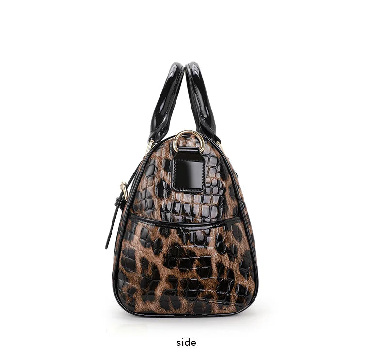 Aidrani A Trendy Leopard Print WOMEN'S Handbag Made of Glossy Material Waterproof and Scratch Resistant Technology and High-qua
