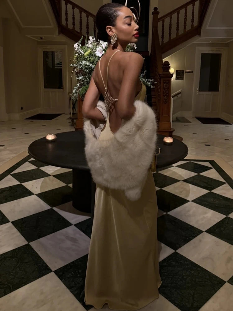 Sexy Halter Neck Straps Backless Diamonds Buckle Long Dress Women Black Sleeveless Slim Elegant Celebrity Evening Party Gowns