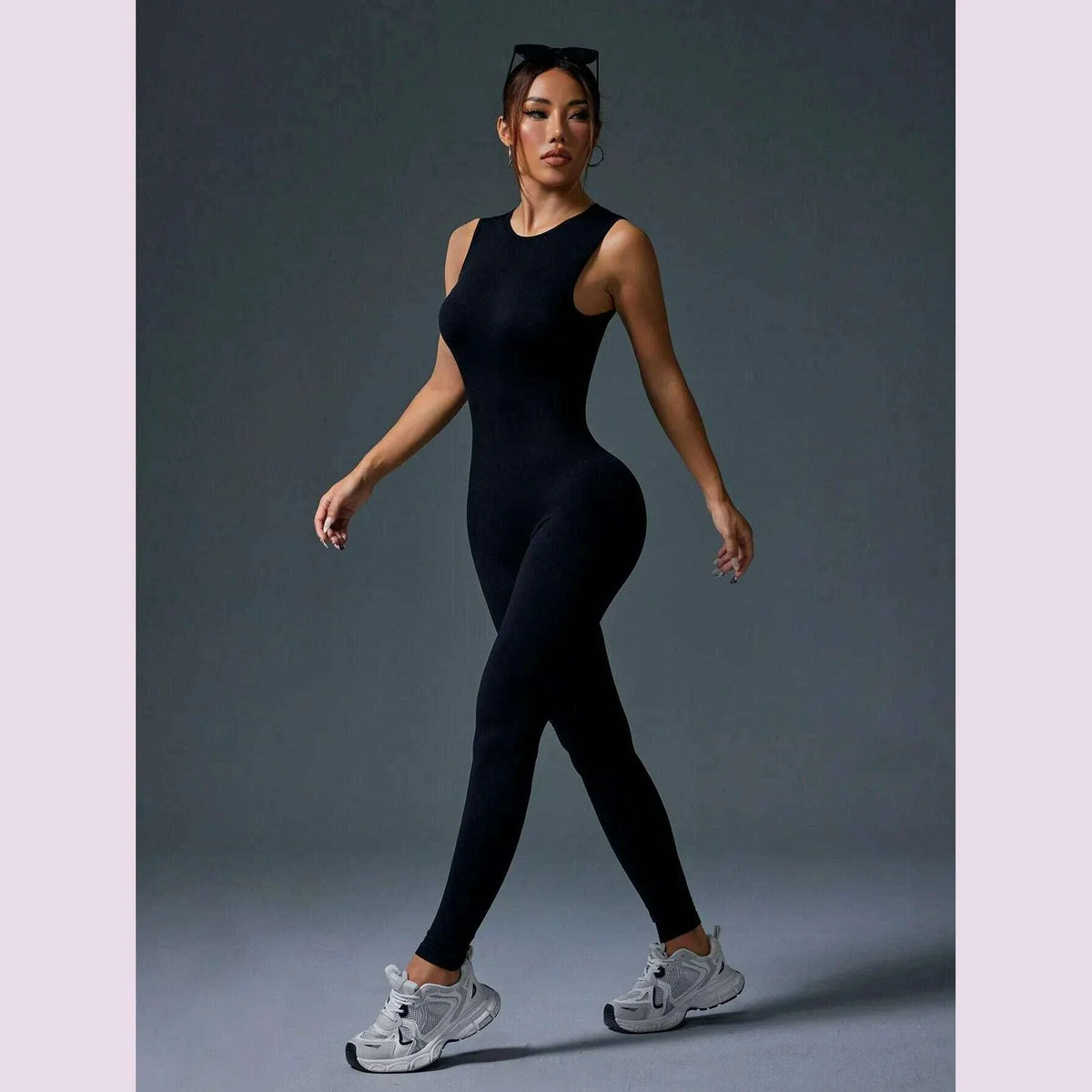 Tight Crewneck Sleeveless Jumpsuit, Zipper Closure Sports Yoga Slim Fit Long Seamless Jumpsuit, Women's Tracksuit