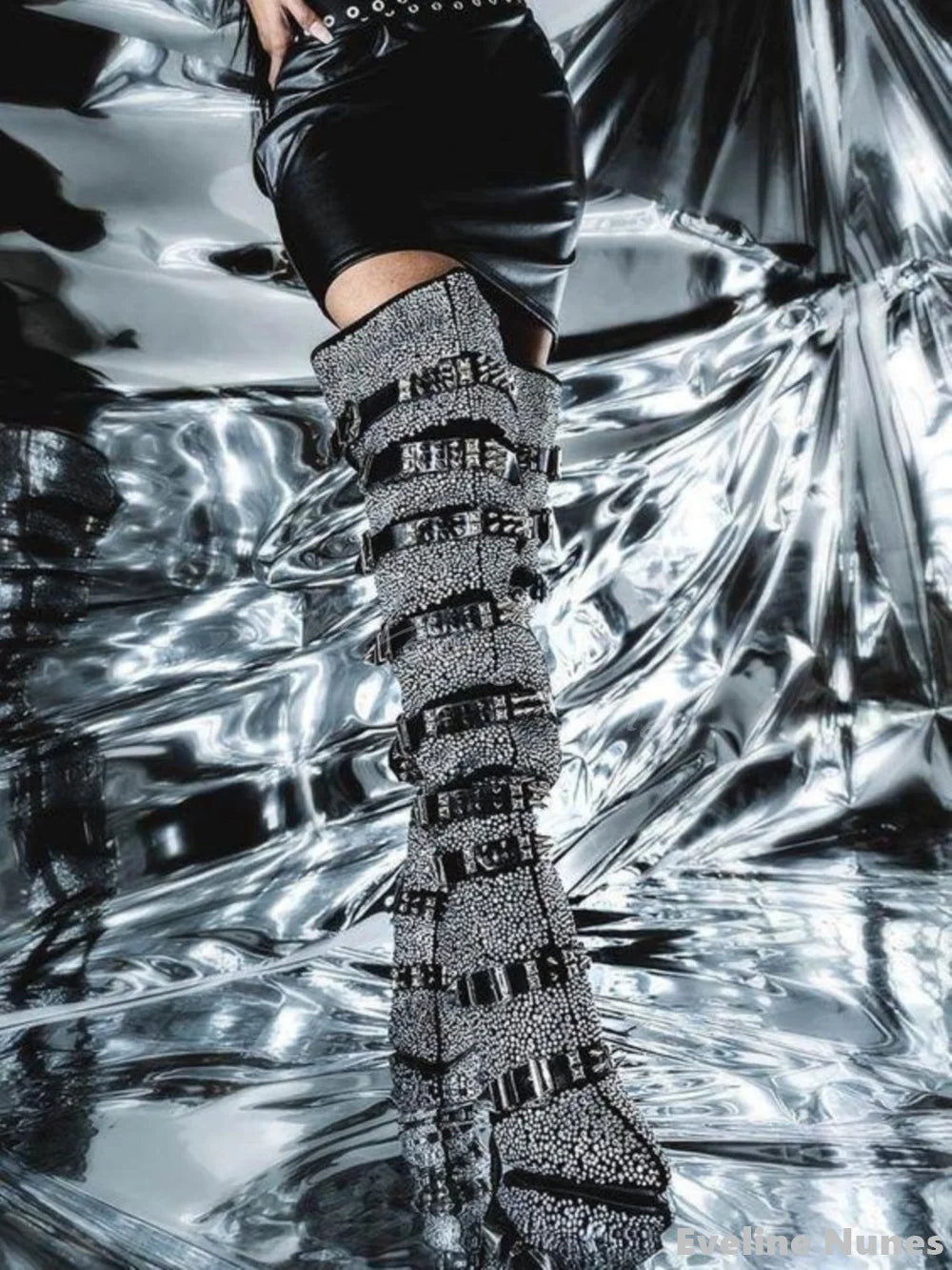 Luxury Crystal Buckles Over The Knee Boots Women Bling Rivets Pointed Toe Iron Heels Long Boots 2025 Fashion Party Catwalk Boots