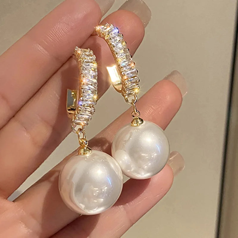 New Classic Elegant Imitation Pearl Dangle Earrings For Women Crystal Long Tassel Exquisite Drop Earring Wedding Jewelry...