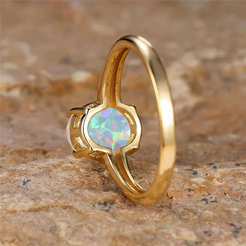 Big Oval Stone Engagement Ring White Fire Opal Egg Rings For Women Vintage Gold Color Wedding Bands Jewelry Minimalist Accessory