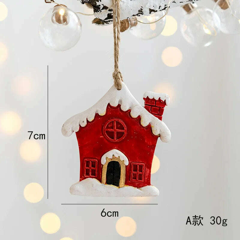 Christmas Decoration Crafts Small Resin Pendant Cute Horse Reindeer Pattern Design Xmas Tree Pendant Christmas Tree Decorations
