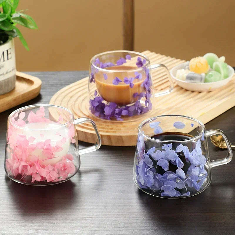 Double Wall Dry Flowers Transparent Glass Coffee Cup with Handle Double-layer Heat Insulation High Temperature Juice Milk Cup