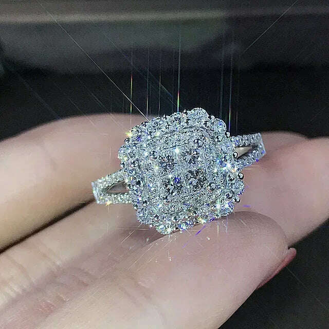 Fashion Square Shape Champagne Big Crystal Designer Hyperbole Ring for Women Engagement Wedding Stone Rings Whole Sale