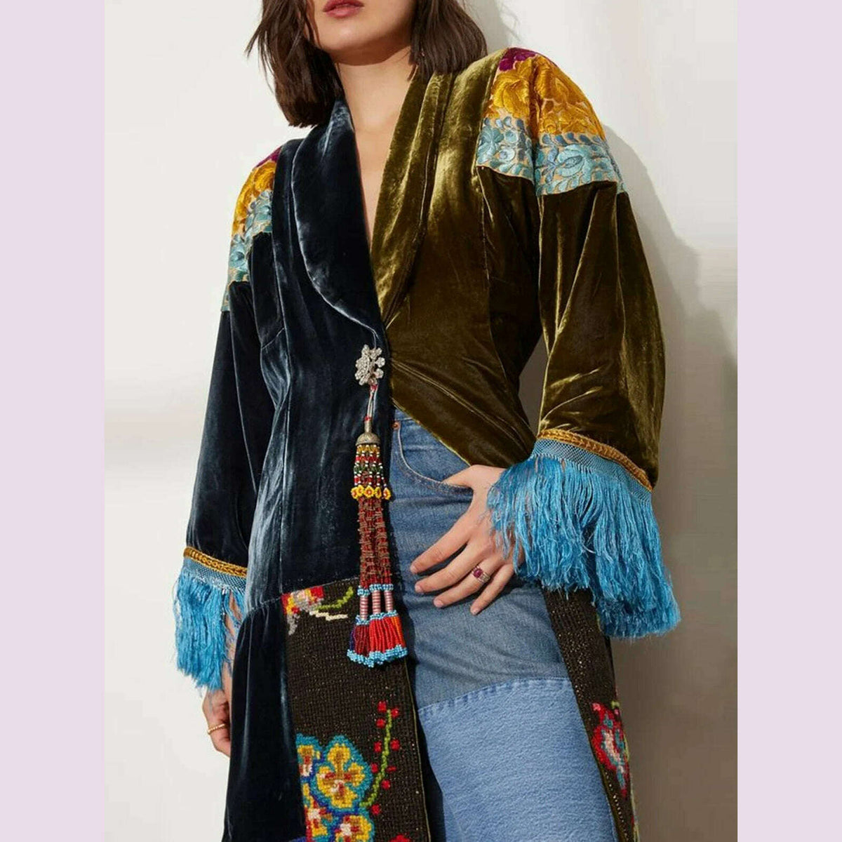 Fashionable Women's Contrast Color Jacket Ethnic Pattern Print Patchwork Velvet Shawl Square Collar Tassel Long Sleeve Coat