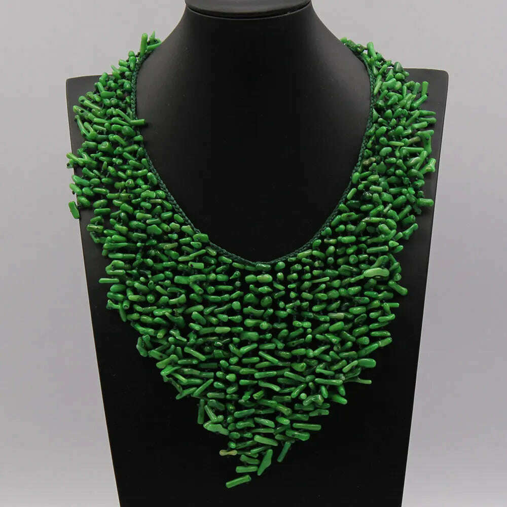 GG 18" Handwork Green Coral Chips Chokers Dangle Necklace Handmade For Women