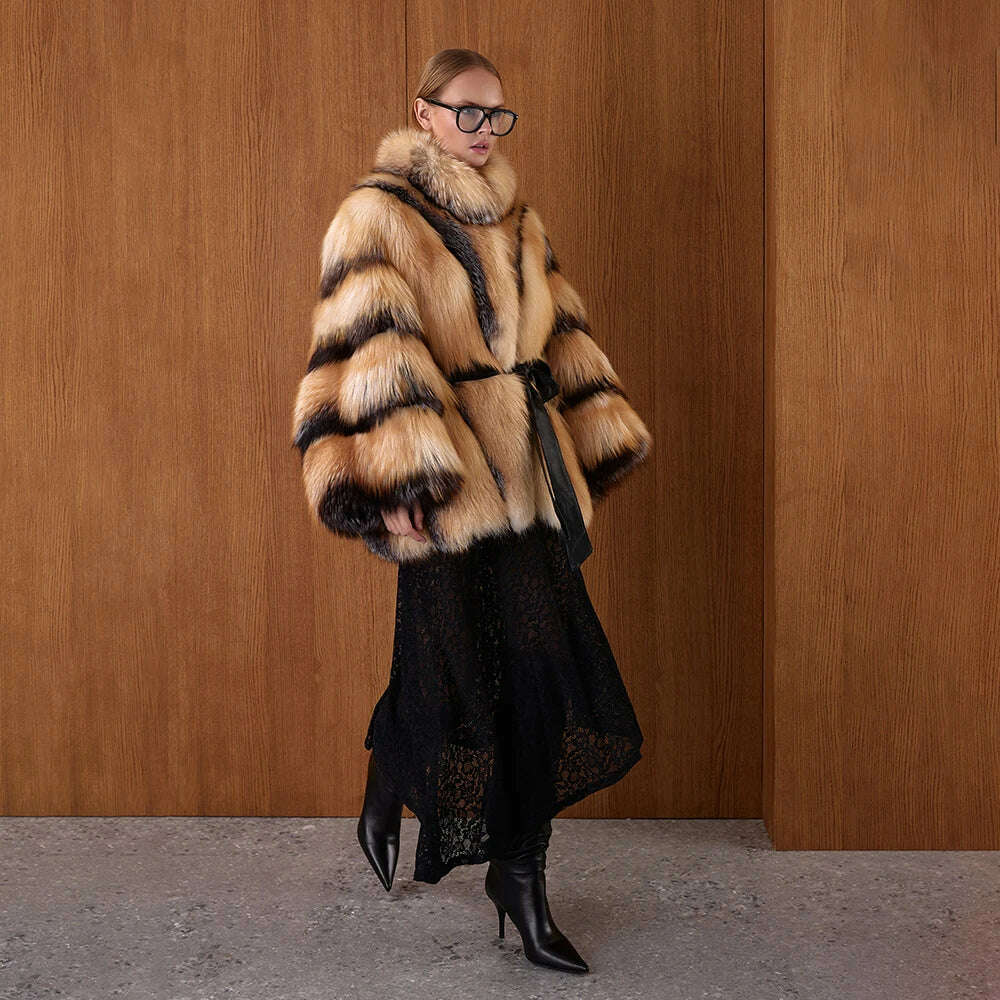 Gorgeous Womens Real Red Fox Fur Coats Thick Collar Poncho Luxury Winter Natural Fox Fur Fluffy Outwear Female Real Fur Overcoat