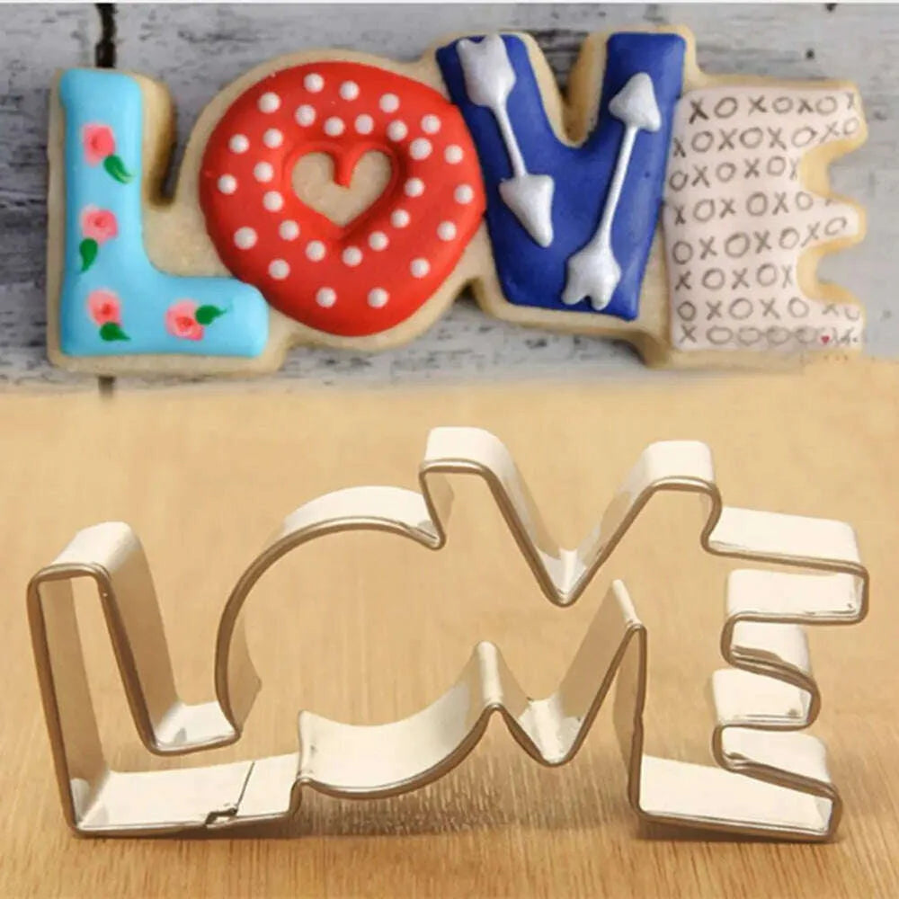 LOVE Letter Shape Forms For Biscuit Mold Lover Series Design Stainless Steel Cookie Cutter Bakeware Pastry Confectionery Tools