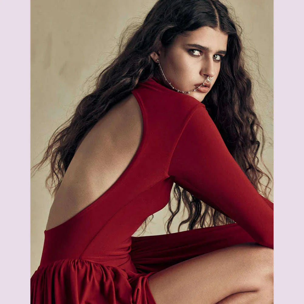 Mozision Backless O-neck Pleated Thigh Slit Long Sleeveless Autumn Winter Red Sexy Maxi Dress For Women High Waist Slim Dress
