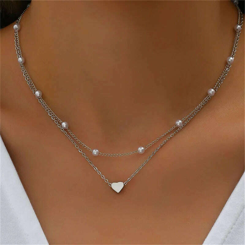 Vintage Pearl Choker Necklaces for Women Fashion Double layer Chain Small Love Heart Pendant Necklace Jewelry Gift Wholesale