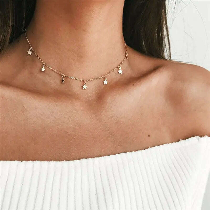 Vintage Tiny Heart Necklace for Women SHORT Chain Heart Pendant Necklace Gift Ethnic Bohemian Choker Necklace Jewelry wholesale