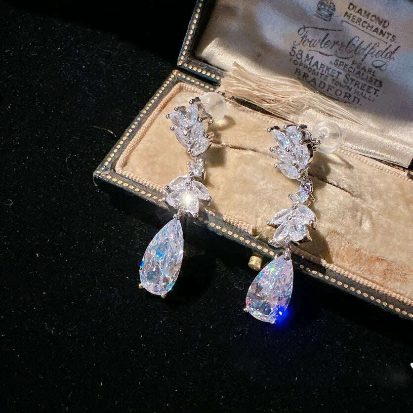 2023 Women Sotheby's Droplet Gem Plated with 18K Gold Geometric Large Carat Zircon Earrings