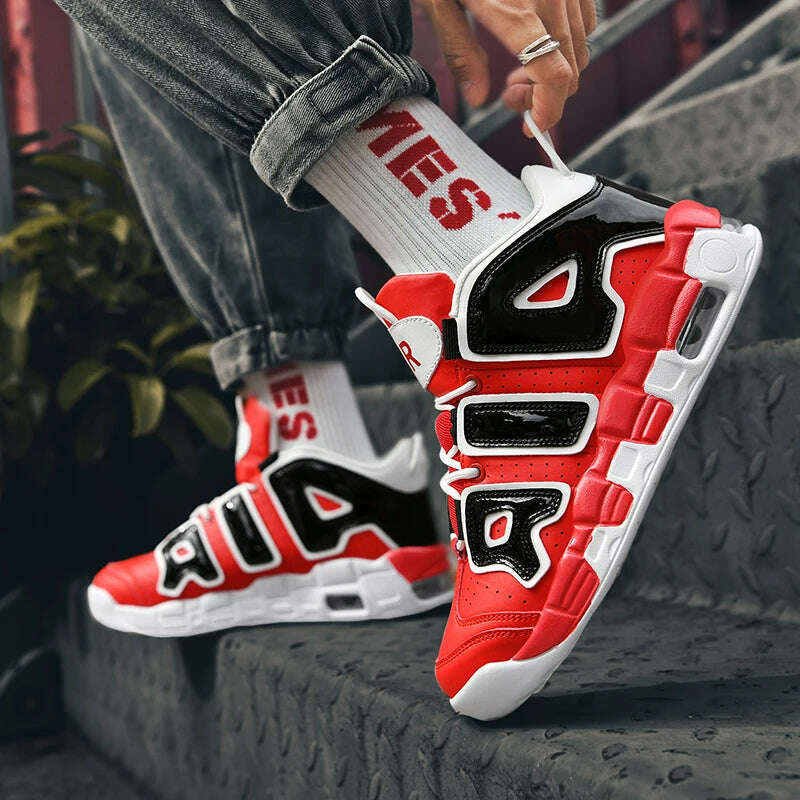 2025 Spring New Cushioned Anti-Shock Basketball Shoes for Teenagers, Student Anti-Slip Wear-Resistant Thick Sole Sports Shoes