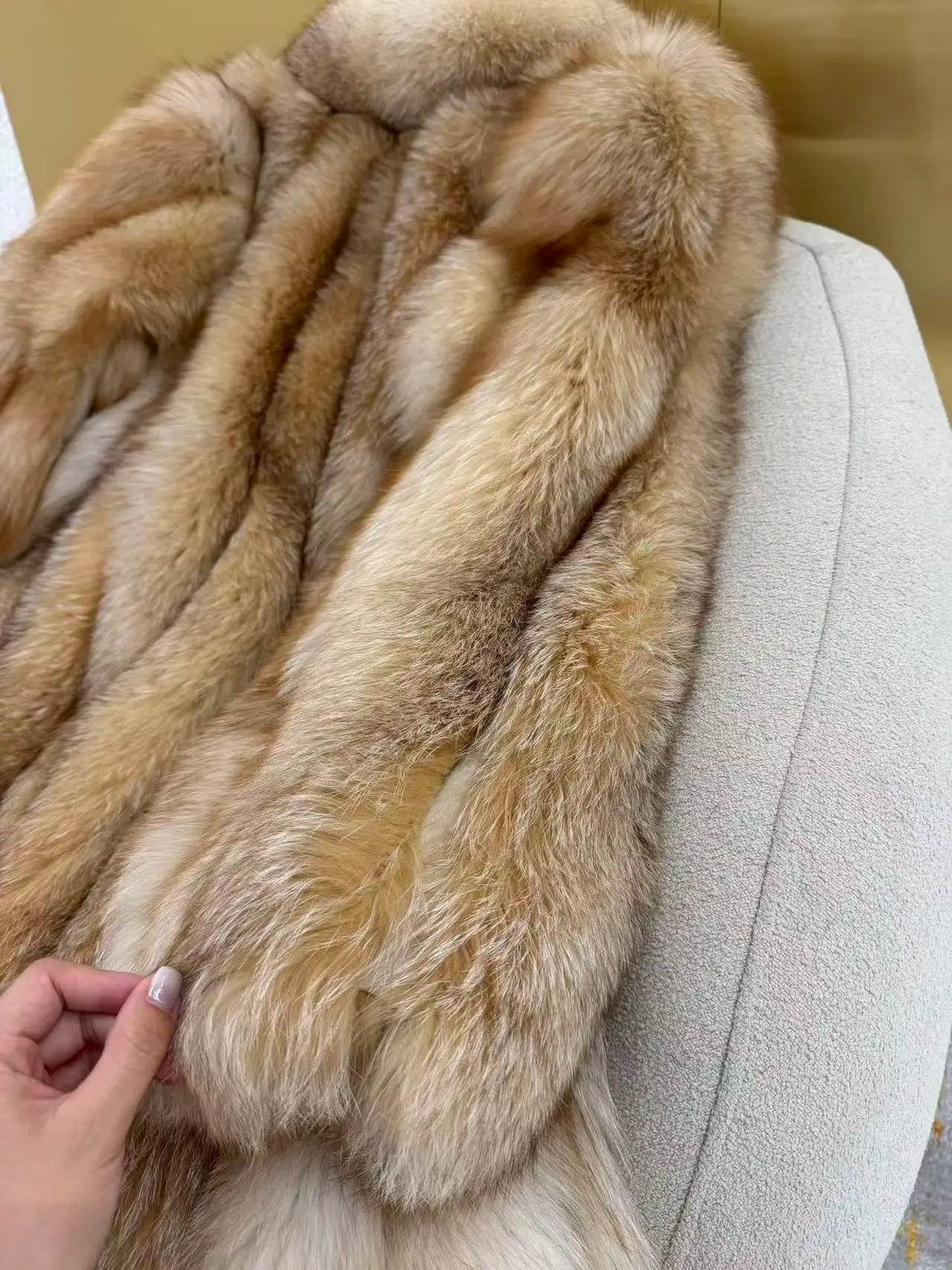 26SS Women Beige Fluffy Faux Fur Long Coat Wide Lapel Luxury Warm Winter Outerwear