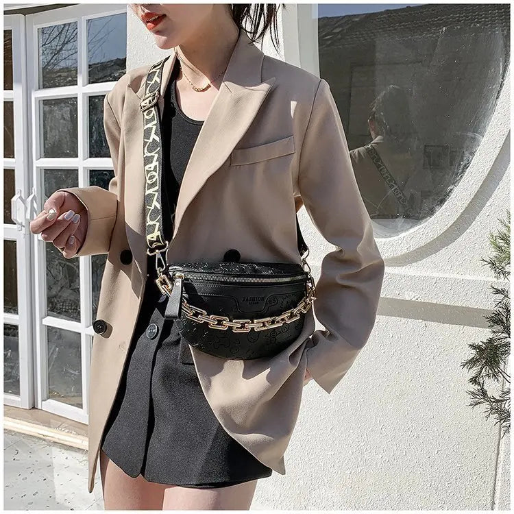 Cartoon Pattern empaistic PU Leather Fanny Pack For Women Luxury Chain Waist Bag Female Cute Waist Pack Wide Strap Crossbody Bag