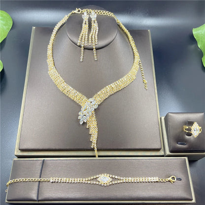 4 pcs Vintage Elegant Rhinestone Crystal Wedding Bridal Jewelry Set Europe Necklace Earring Bracelet Ring Costume...