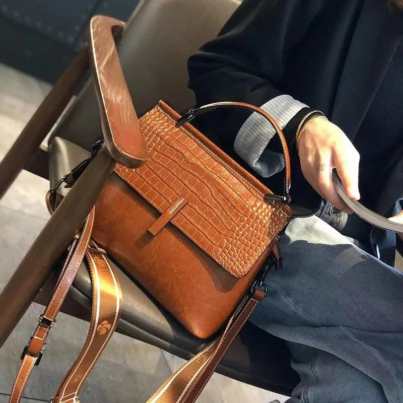 New Wholesale Vintage Women's Famous Designer Brand Genuine Leather Crocodile Print Double Shoulder Strap Luxury Handbag