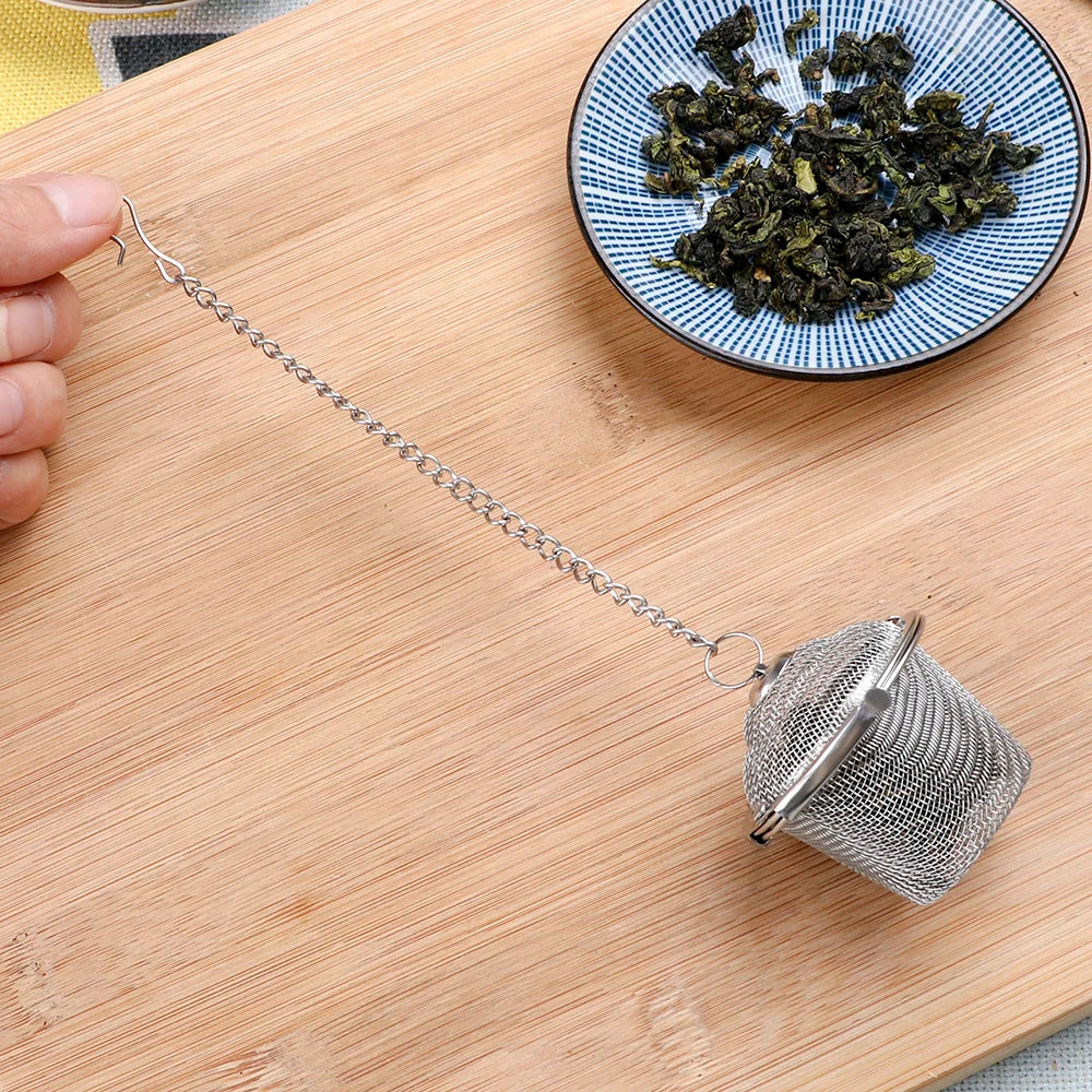 Stainless Steel Mesh Herbal Ball Reusable Tea Spice Strainer Teakettle Locking Tea Filter Seasoning Ball