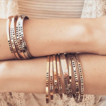 Personnalisé Bracelet for Women Custom Necklace Bar Engraved Name Text Mantra Bangle Cuff Stainless Steel Jewelry for Women Gift