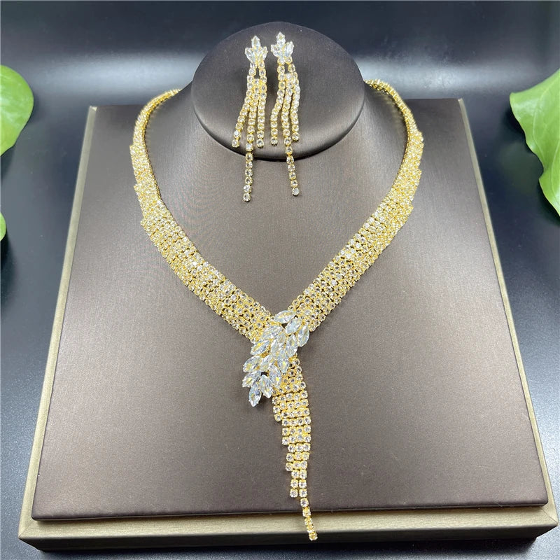 4 pcs Vintage Elegant Rhinestone Crystal Wedding Bridal Jewelry Set Europe Necklace Earring Bracelet Ring Costume...