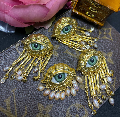 New Year Welfare High Version Foreign Trade Devil's Eye Mid-Ancient Vintage Niche Eye Stud Ear Clip Brooch 535