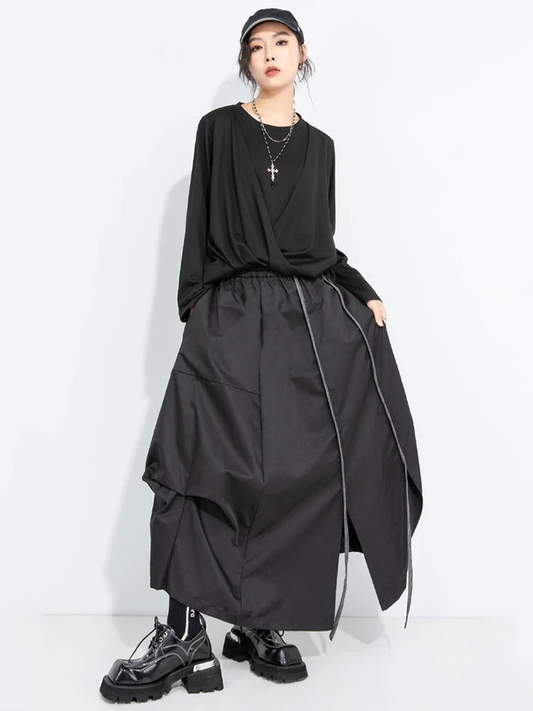 [EAM] High Elastic Waist Black Irregular Slit Casual A‑Line Half‑body Skirt Women Fashion Tide New Spring Autumn 2026...