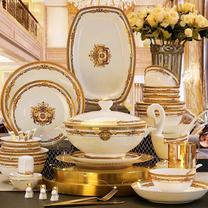 European Gold Luxury Tableware Designer Wedding Party Fine Bone China Dinnerware Sets Christmas Restaurant Vaisselle Dishes