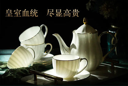 Bowl and dish set bone china tableware set bowl Jingdezhen light luxury simple hand drawn gold ceramic bowl and chopsticks plate - Kimlud