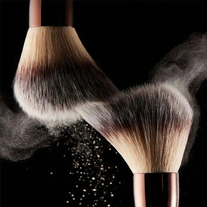 HOURGLASS Vegan brush travel brush set includes 7 brushes for the eye and face with a bag gift box packaging
