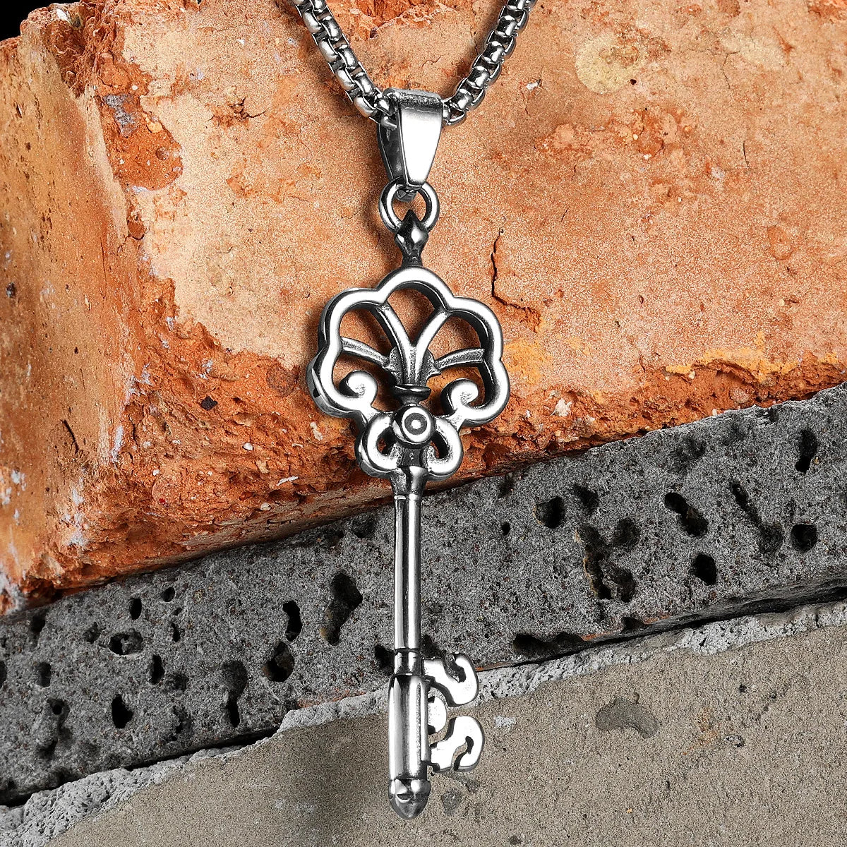 Simple Retro Key Men Necklaces With Pendant Stainless Steel Jewelry For Male Women Punk Hip Hop Accessories Gifts Wholesale