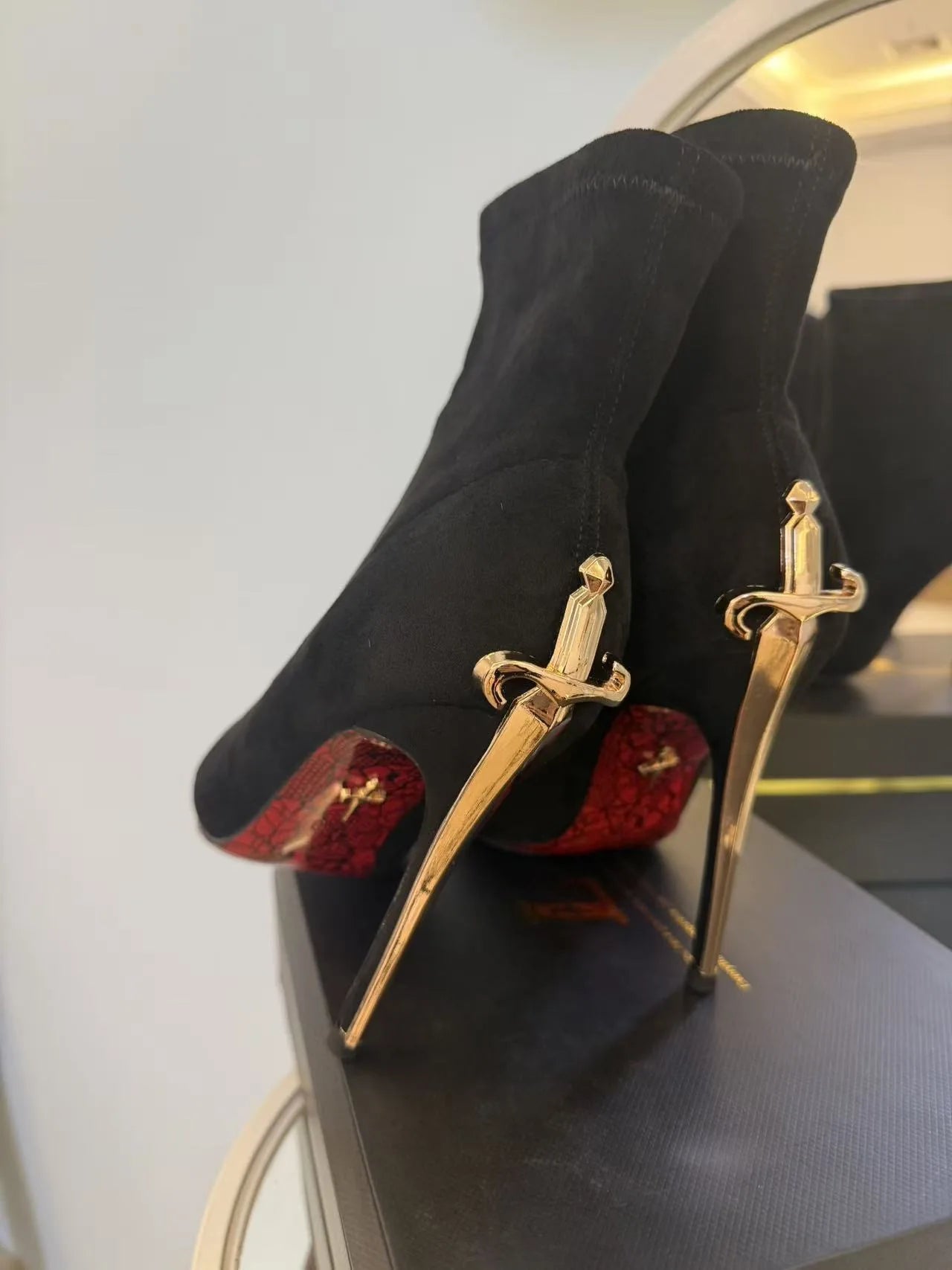 Elegant Short Boots High Boots Velvet Surface Red Bottom High Heels Ladies Fashion Metal Staff Boots Winter Youth Spring